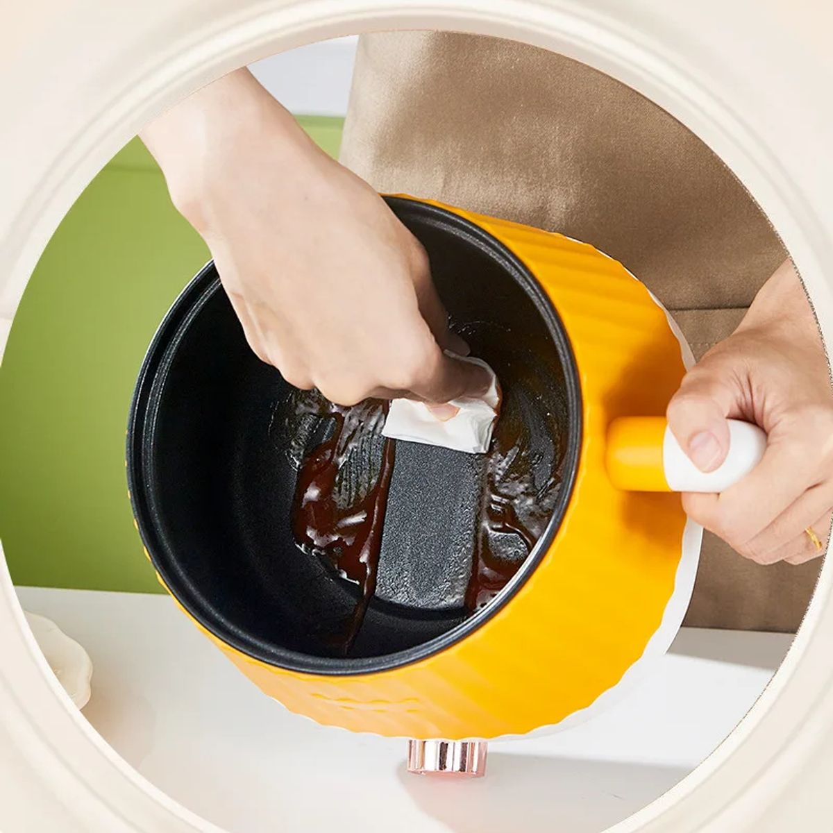 GENERICO - Olla Eléctrica - Antiadherente con Vaporera-Color Amarillo