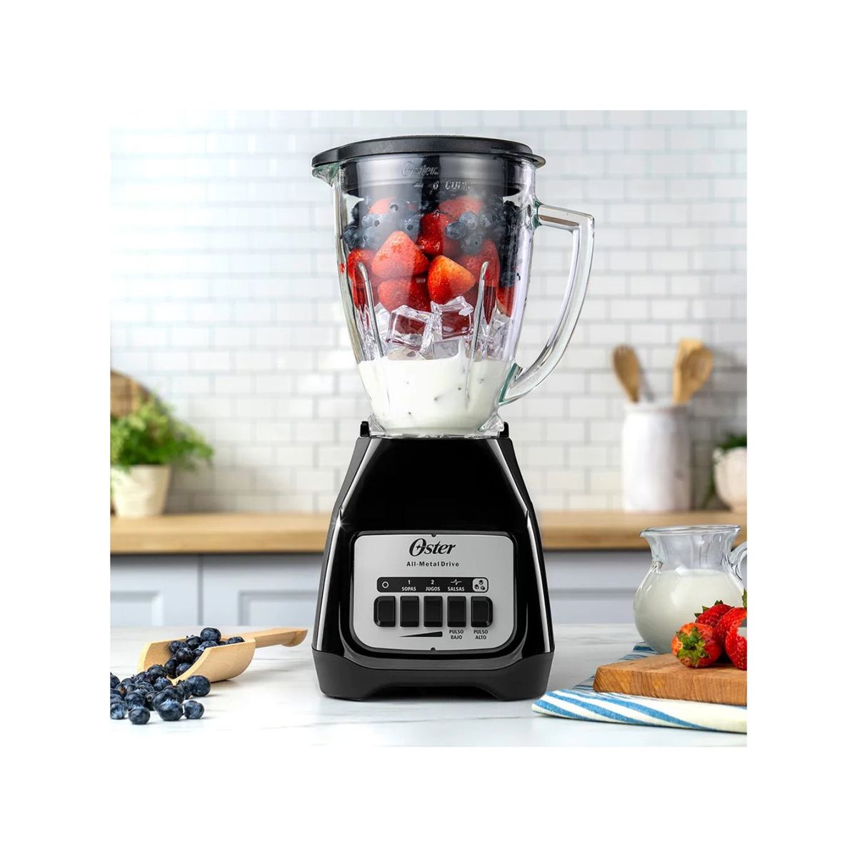 OSTER - Combo Oster Licuadora + Olla Arrocera 1.8 LT + Hervidor 1.7 LT + Plancha a Vapor