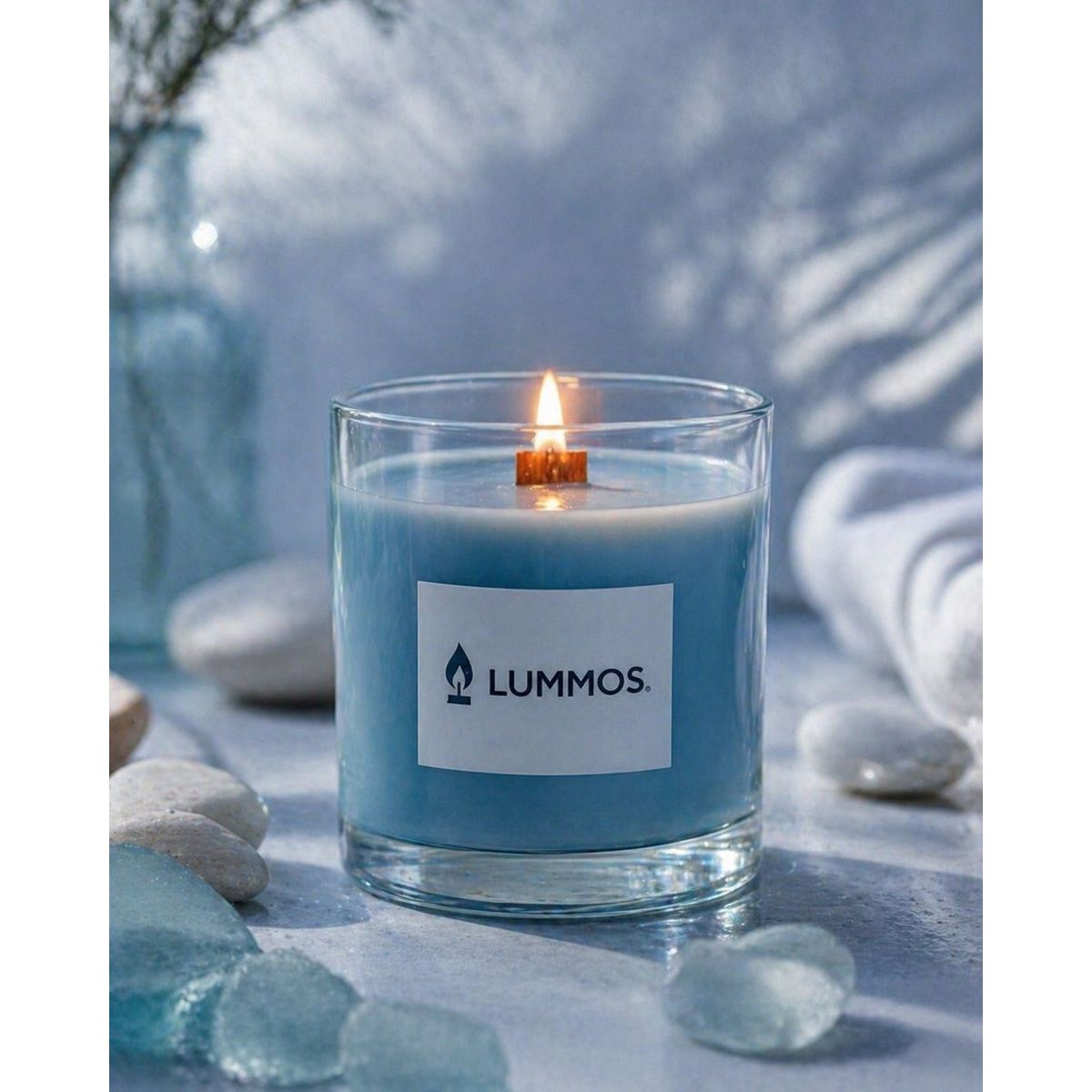 Ocean Breeze - Vela Aromática de Cera de Soya Poseidón 200g, marca LUMMOS - Foto Principal