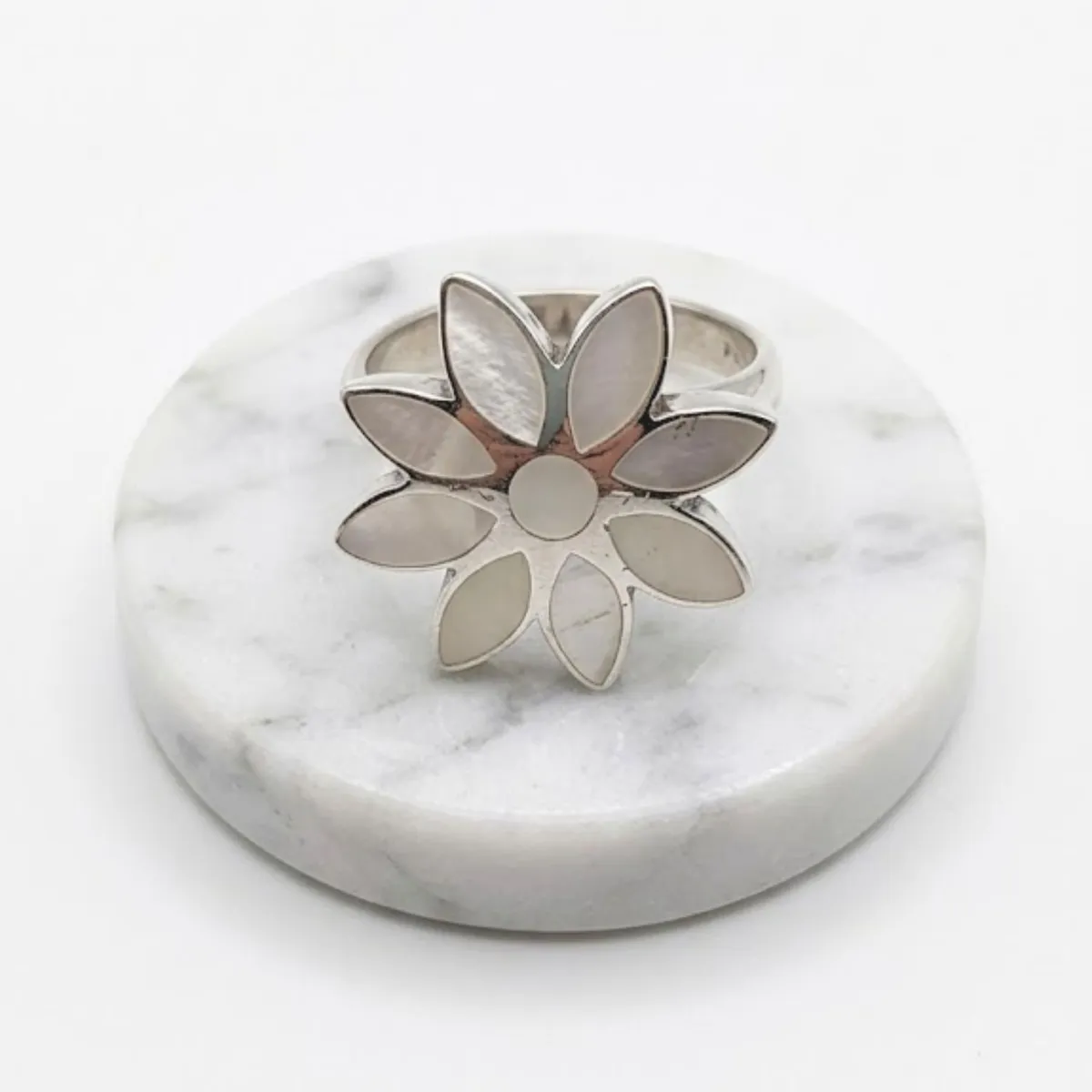 GENERICO - Anillo Plata 950 Lirio de los Incas Mosaico - Joyería Floral Andina