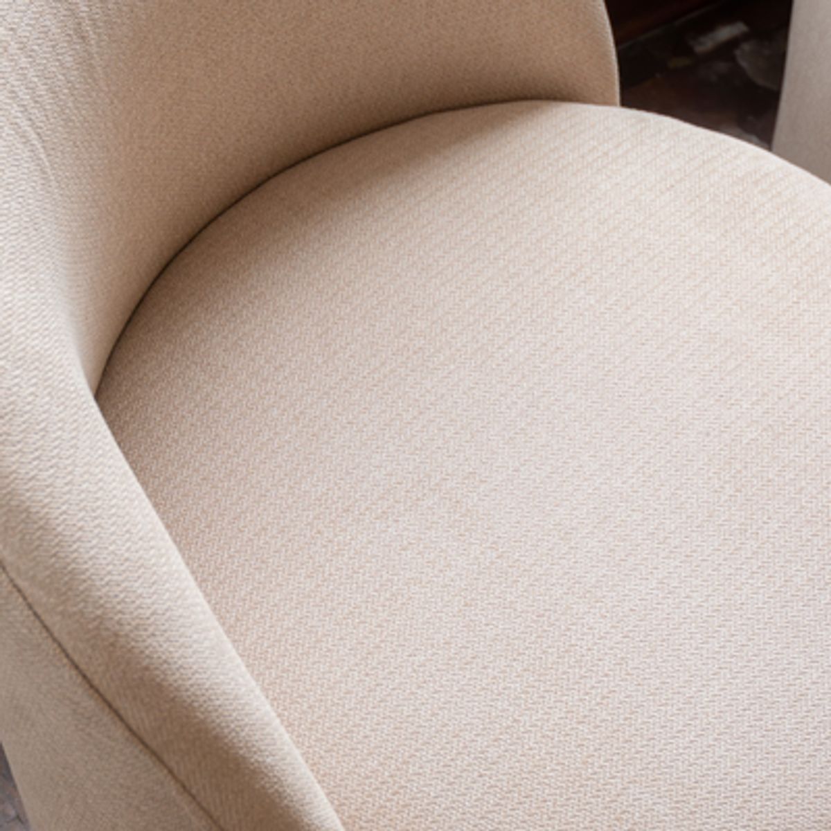 GENERICO - Butaca Sun forma curva color BEIGE - Refer Store