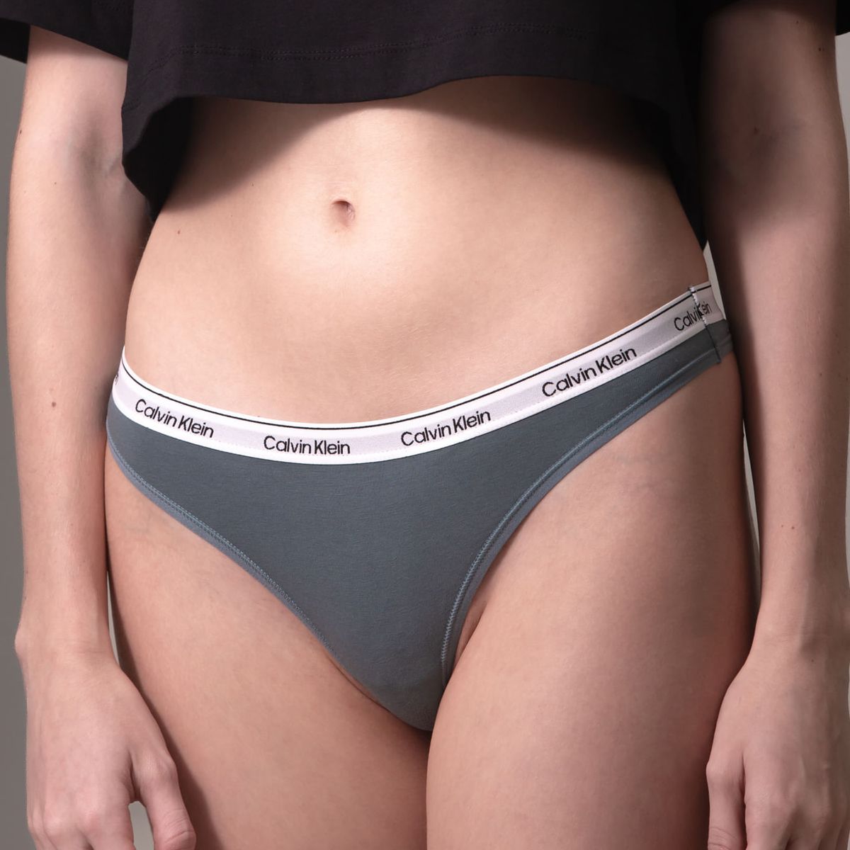 CALVIN KLEIN - PANTY TABLE MODERN LOGO (MPP) - THONG (LOW RISE) CK