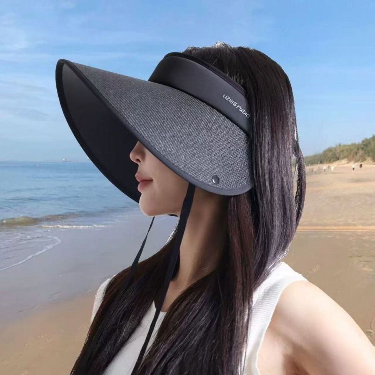 KAST PE - Visera Solea Negro para mujer con cubrenuca removible
