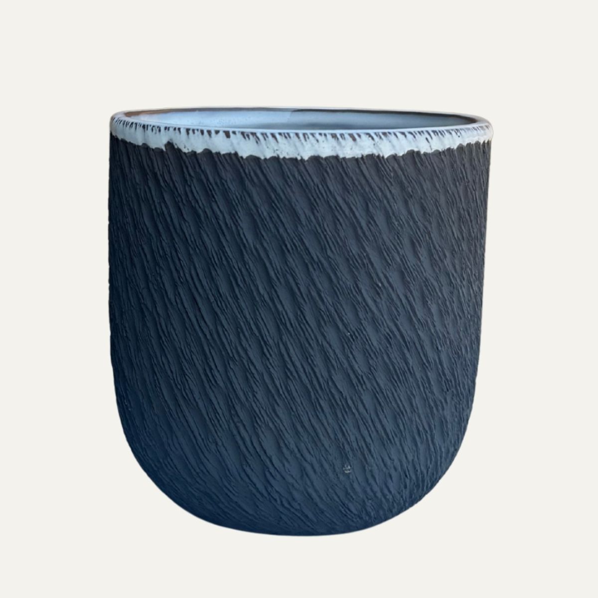 LAR DANIELSEN - Macetero alargado texturizado - 12 cm de alto
