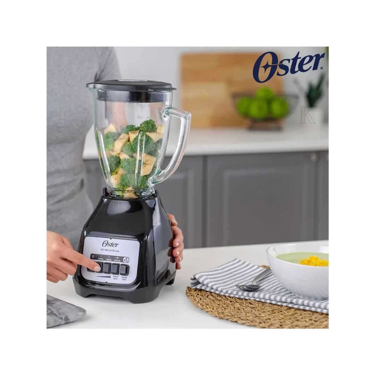 OSTER - Combo Oster Licuadora + Olla Arrocera 1.8 LT + Hervidor 1.7 LT + Plancha a Vapor