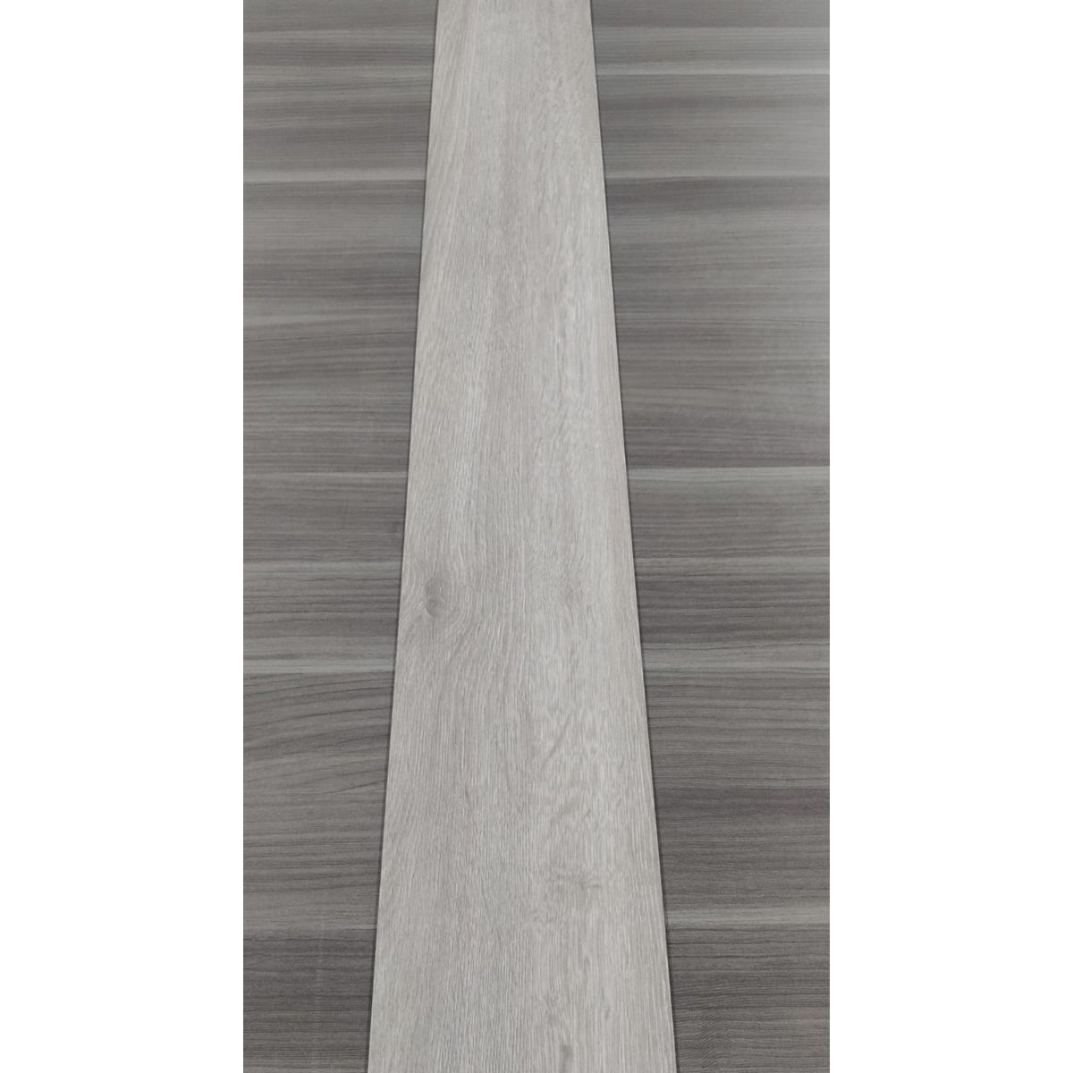 BALEXPO - PISO LVT HARBOR, MEDIDAS 2.5X152.4X1219.2MM, 0.5 WL - CAJA: 3.345 M2