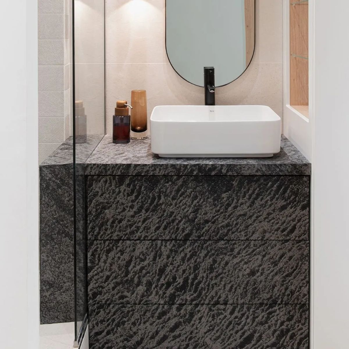 MULTITOP - PANEL DE PIEDRA FLEXIBLE 122X61 MTS CARBON GOLD