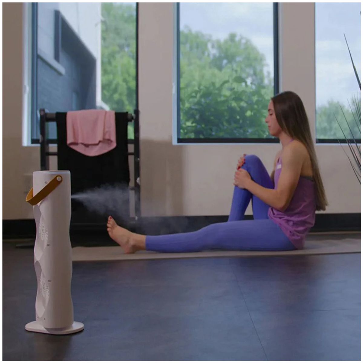 JET - Mini Ventilador Doble Con Luces LED Y Spray Velocidad Ajustable