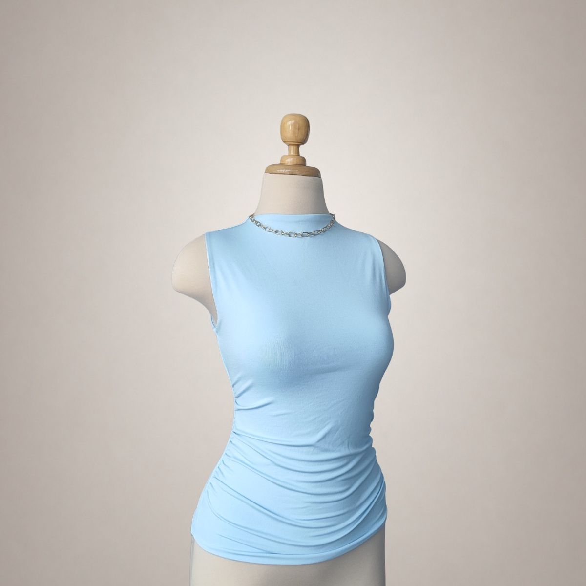 GENERICO - Blusa Sofia Elegante Cuello Alto Ajuste Entallado color Celeste