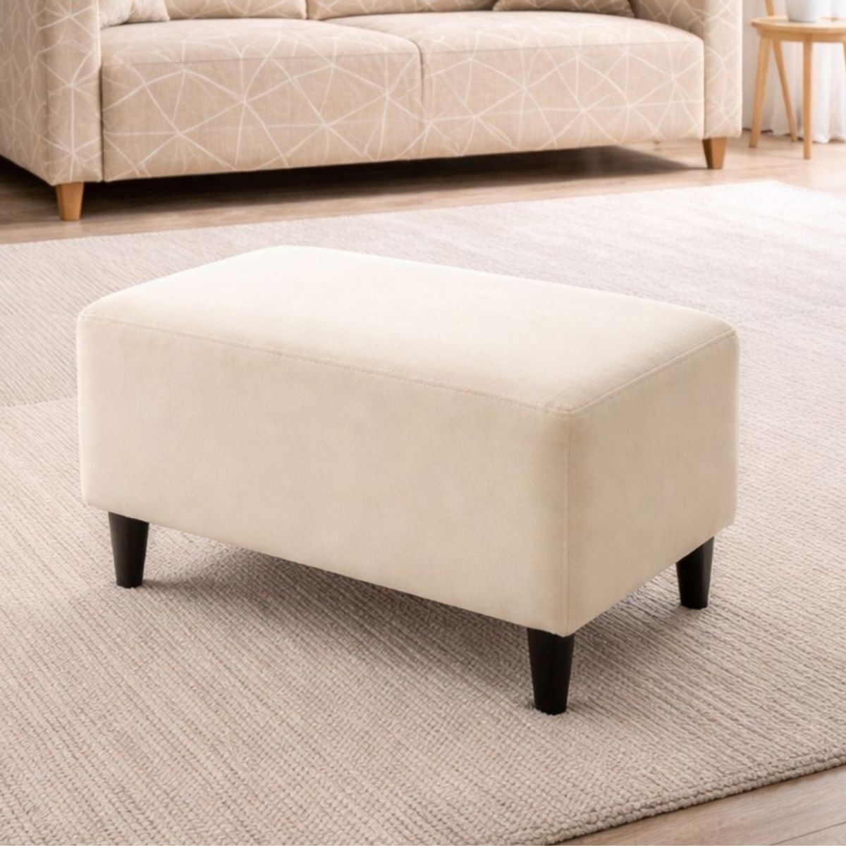 SALA FABULOSA - Funda de baúl , puff o banqueta en terciopelo talla standard CREMA