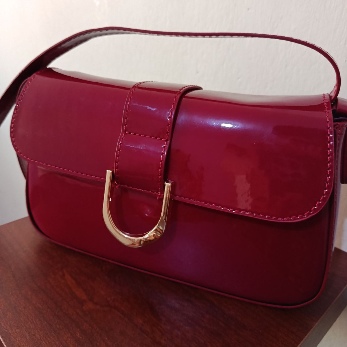 GENERICO - Cartera para mujer Lidia color cereza