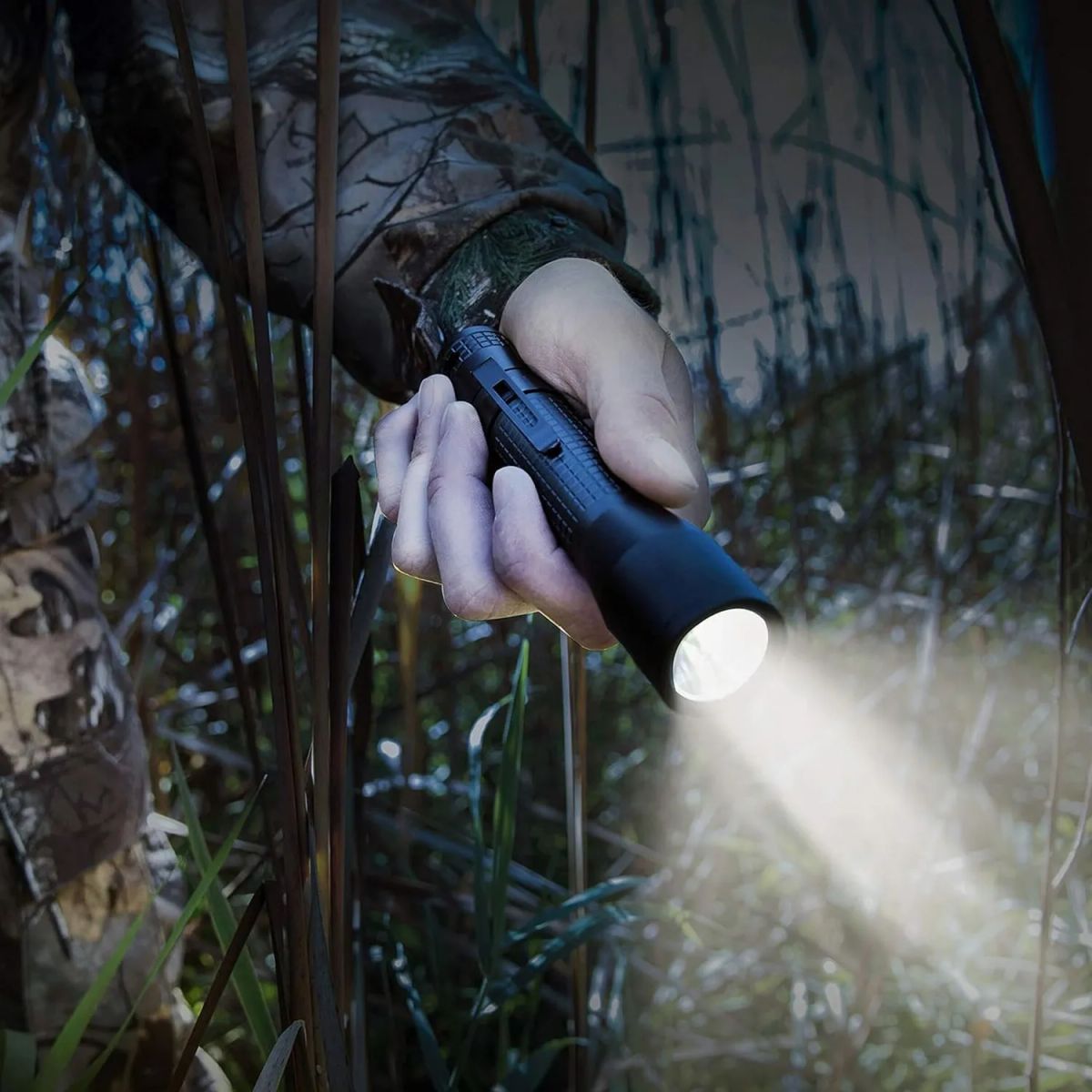 NITE IZE - Nite Ize linterna de mano 485 lúmenes Inova T3