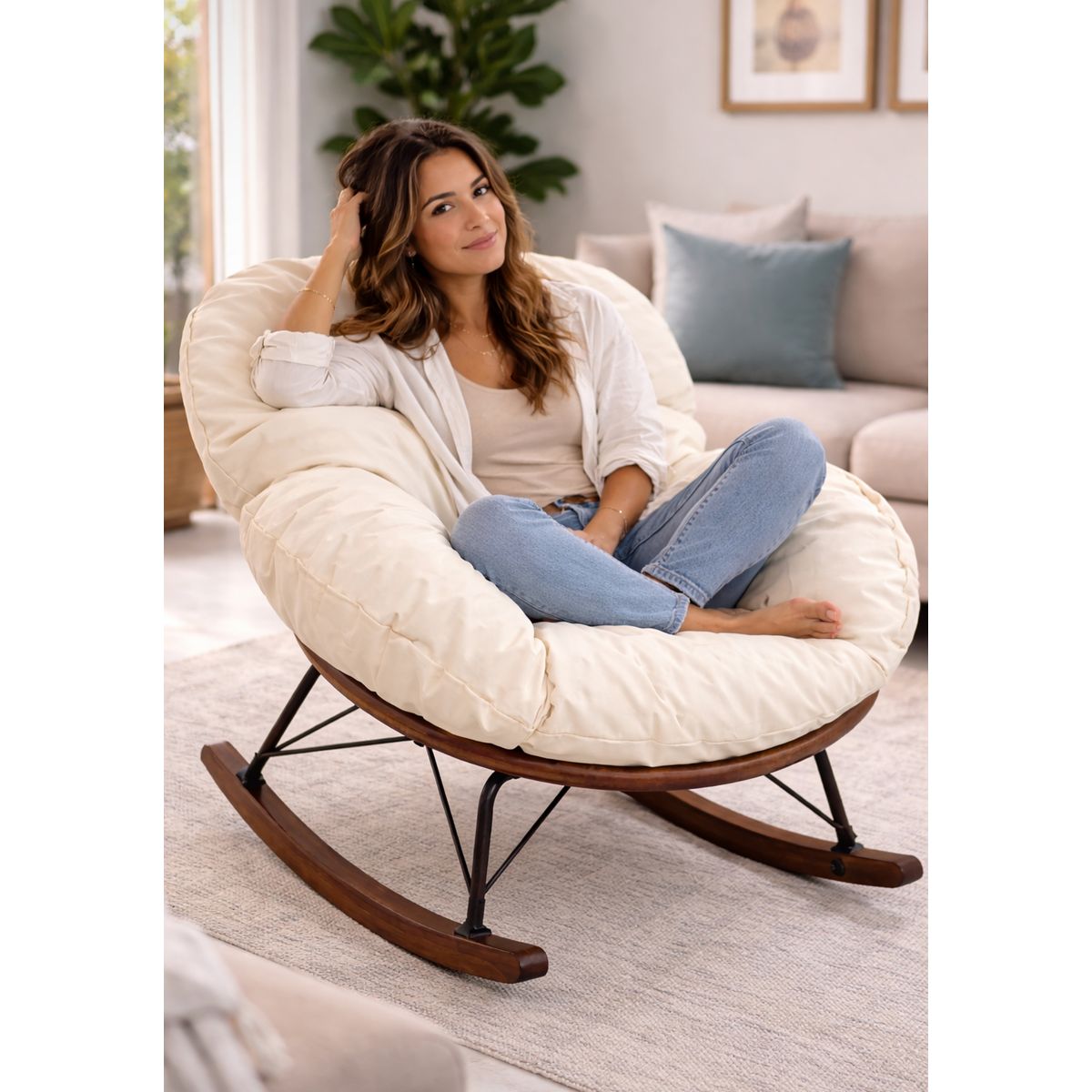 SILLA MECEDORA BEIGE BASE DE MADERA, marca GENERICO - Foto Principal