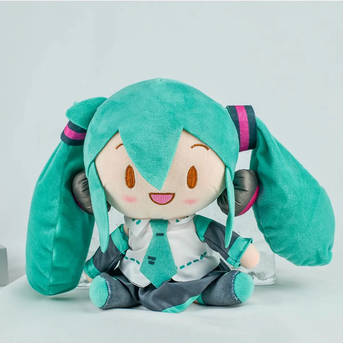 Peluche Miku  Personaje Vocaloid  Peluche Suave Coleccionable, marca GENERICO - Foto Principal