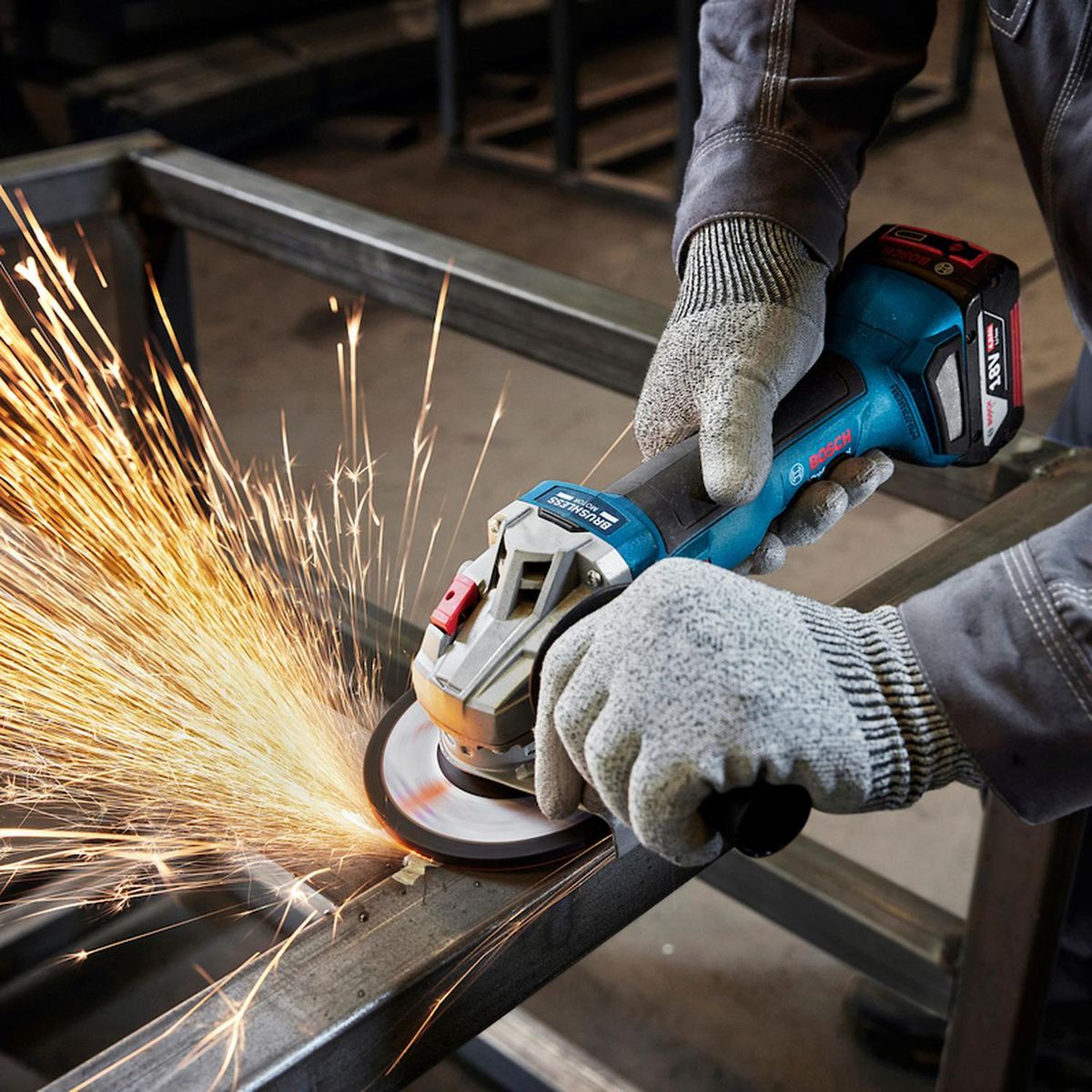 BOSCH - Amoladora Angular + Taladro Percutor + Llave de Impact Bosch