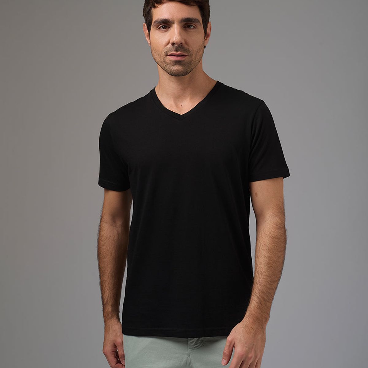 Mbo - Polo Algodón Básico Cuello V Negro Hombre MBO