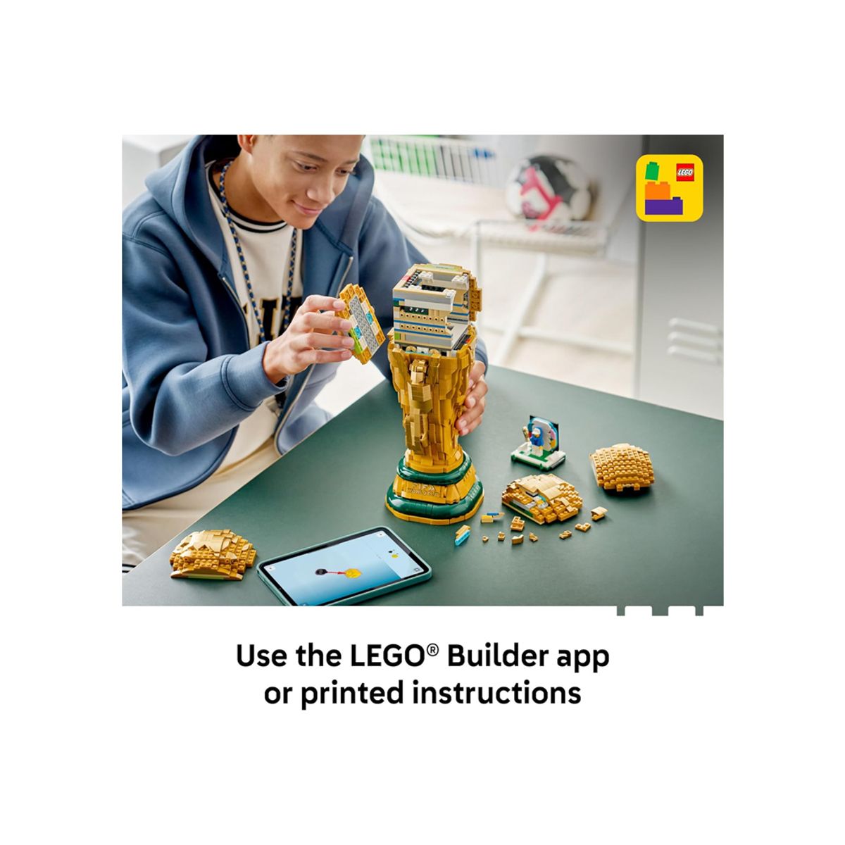 LEGO - LEGO Editions FIFA World Cup Official Trophy 43020