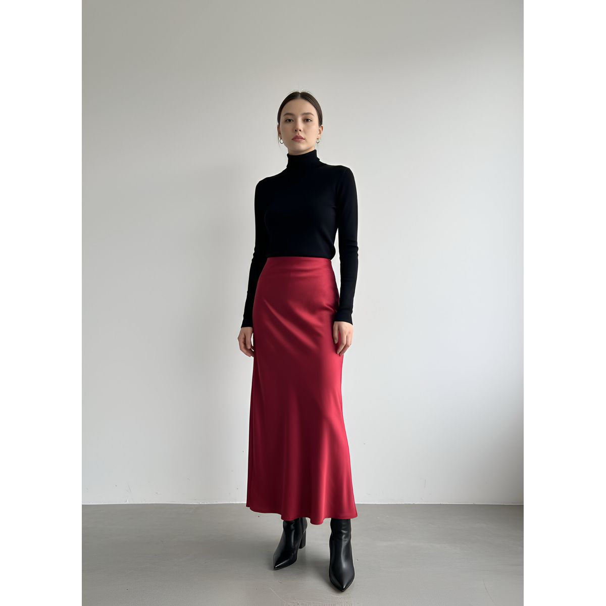 GENERICO - FALDA DE SATIN ALMAT