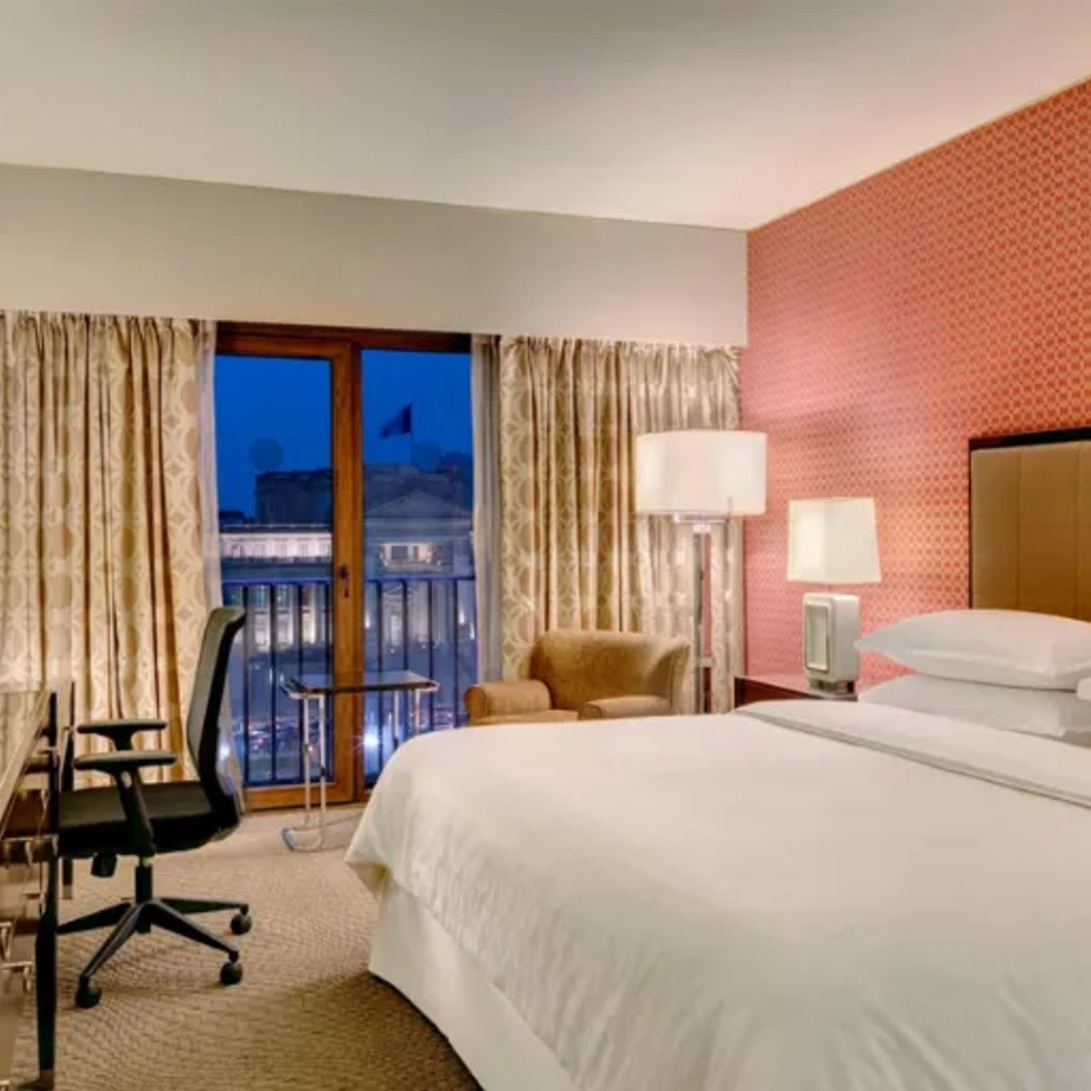 BIGBOX - Sheraton