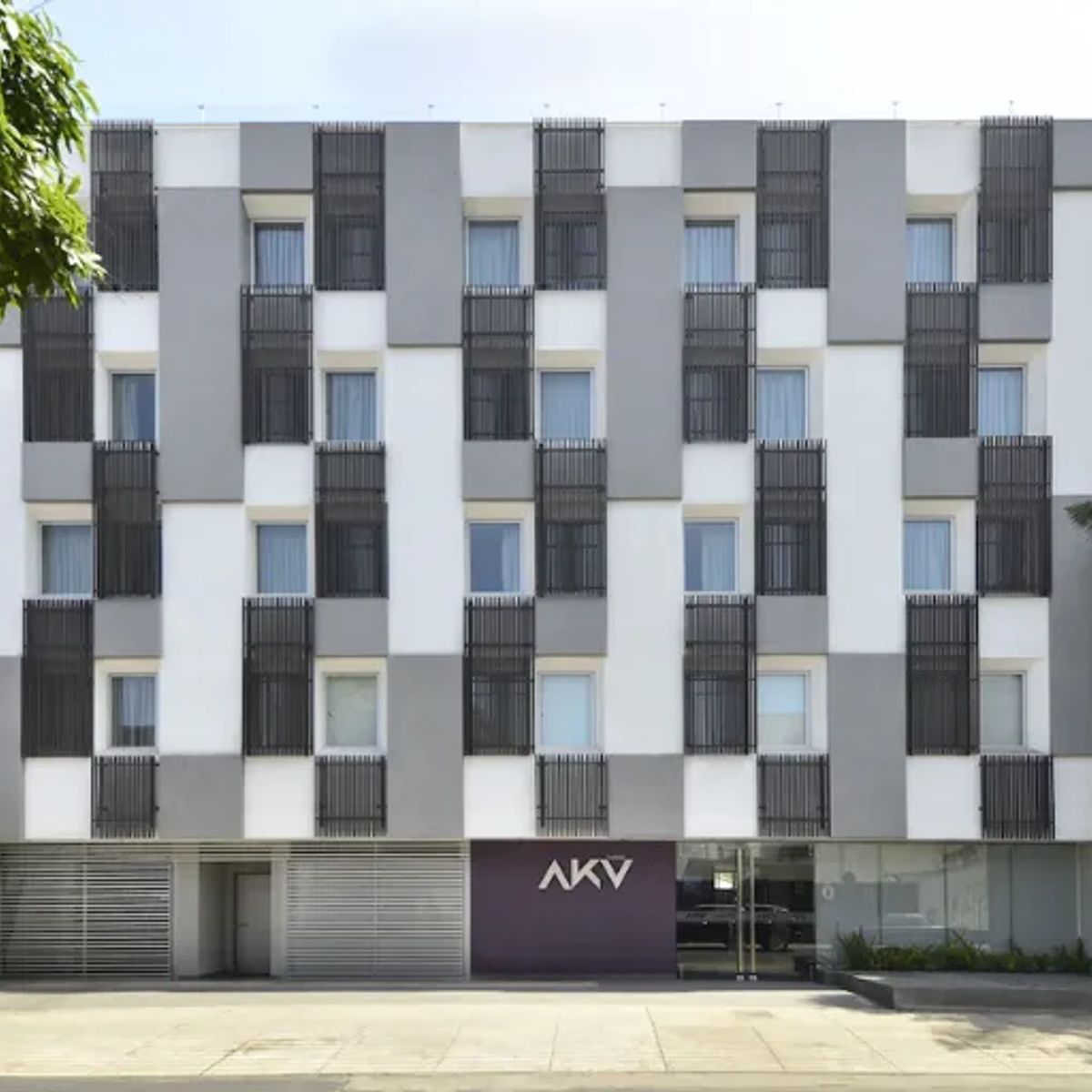 BIGBOX - AKU Hotels