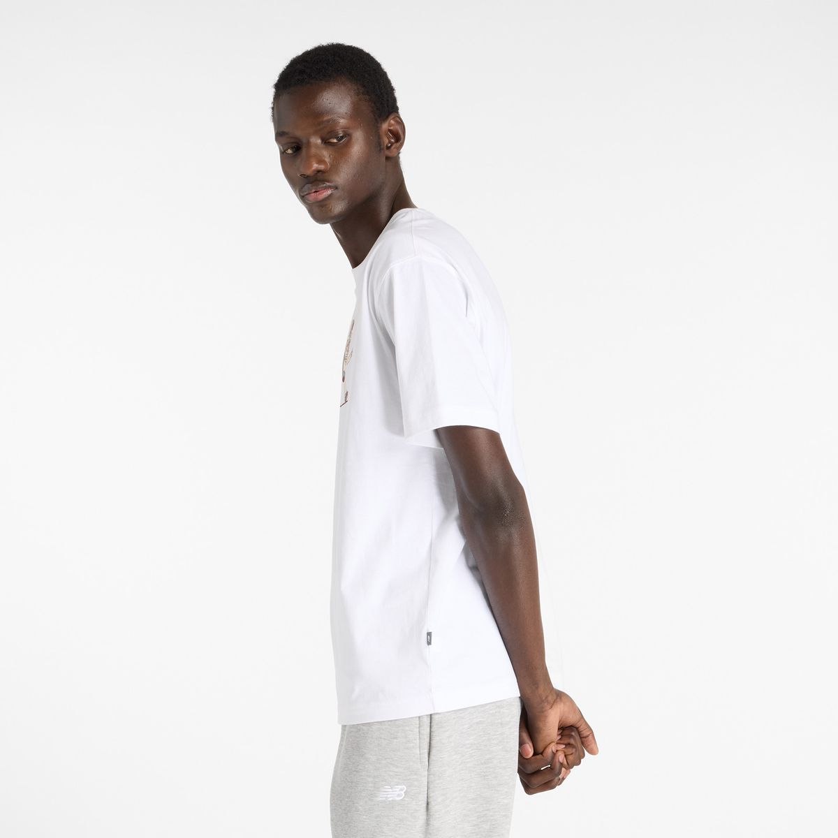 NEW BALANCE - Polo Hombre Newbie Chase T-shirt Blanco