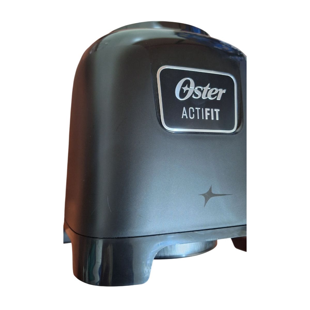 OSTER - Licuadora Oster Personal ActiFit vaso portátil BLSTAFB - Negro