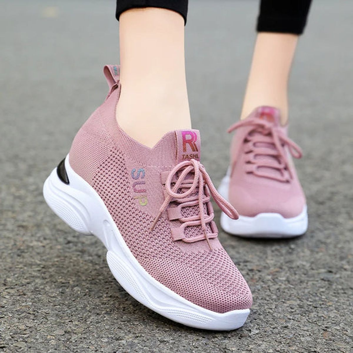 GENERICO - Zapatillas con taco incorporado de malla para mujer transpirables y cordones