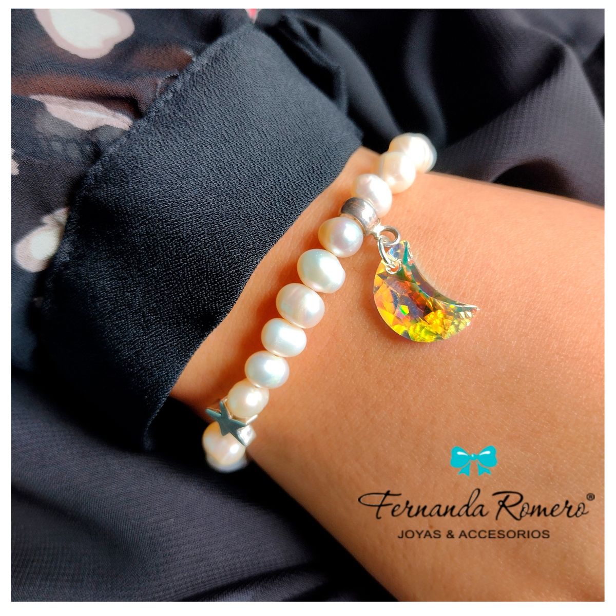 FERNANDA ROMERO JOYAS Y ACCESORIOS - Pulsera de Perlas de Rio Luna y Estrella de Cristal Austriaco Tornasol y Plata - Meditación Gratitud