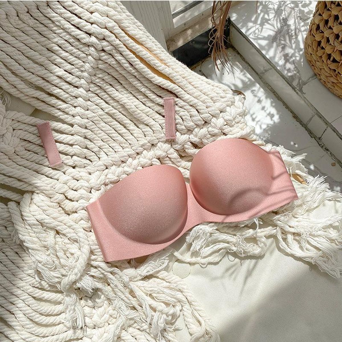 GENERICO - Brasier Strapless Invisible Push Up con Extensor Transparente