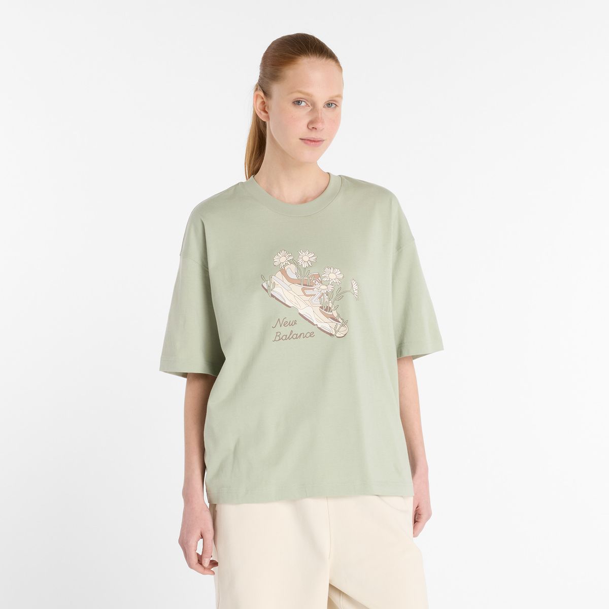 NEW BALANCE - Polo Mujer Flower Shoe T-shirt Verde