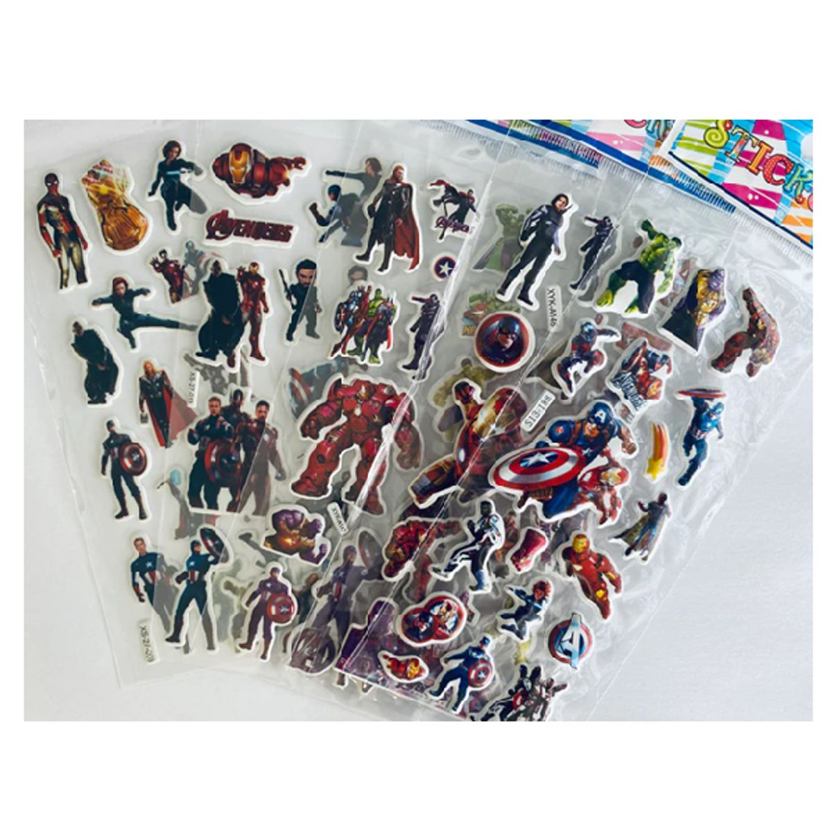 GENERICO - Pack x 10 láminas de Stickers Superheroes