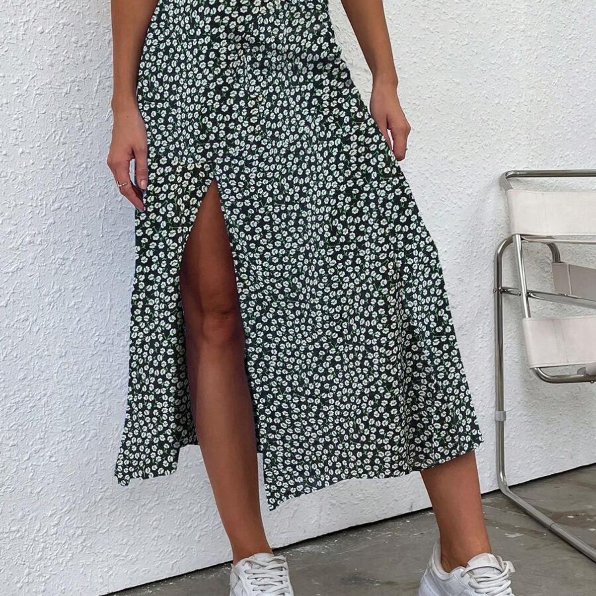 TAIS PRINCESS - Falda midi con estampado floral muslo con abertura