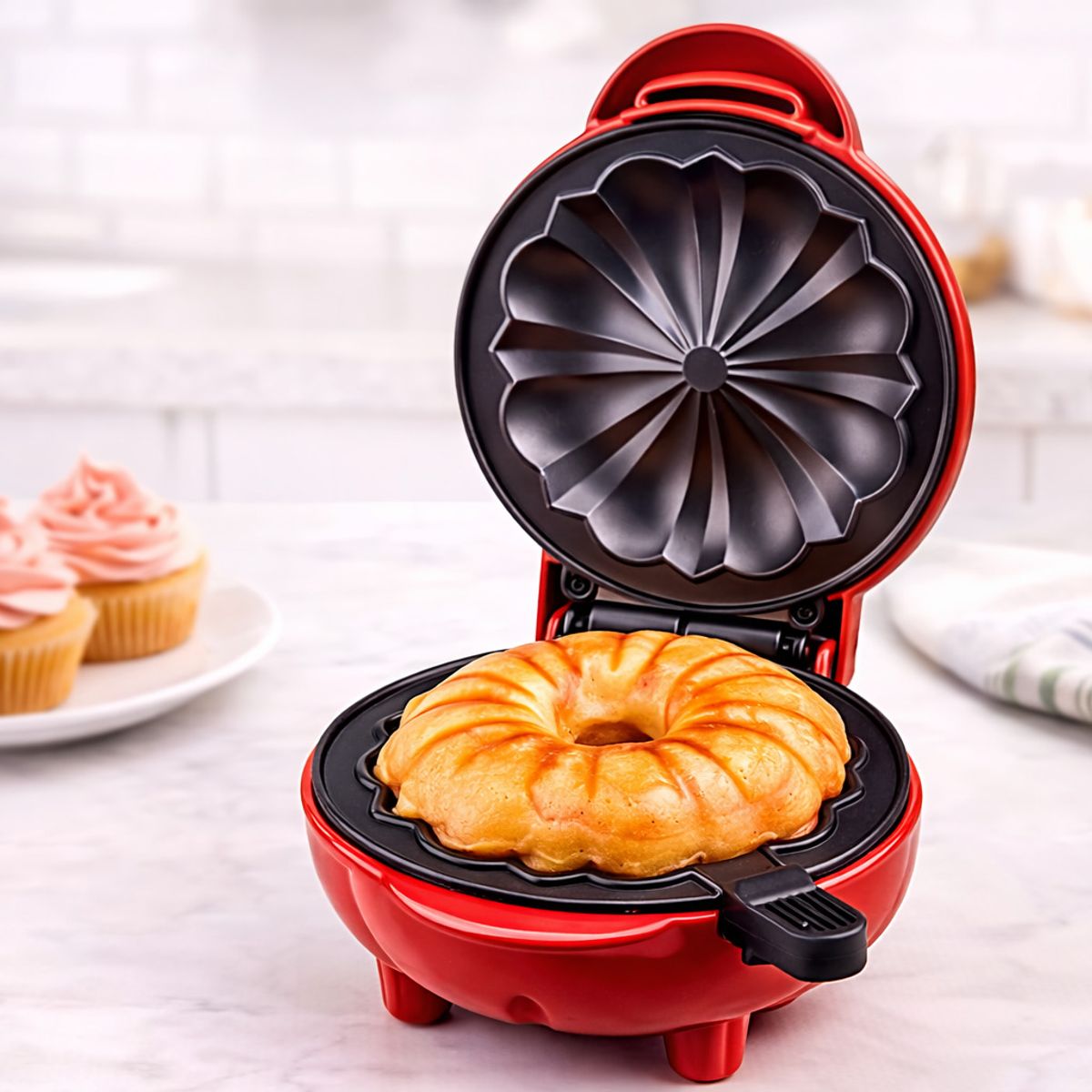 GENERICO - MINI QUEQUERA ELÉCTRICA ANTIADHERENTE KEKERA PORTÁTIL MINI KEKE WAFFLERA POSTRES