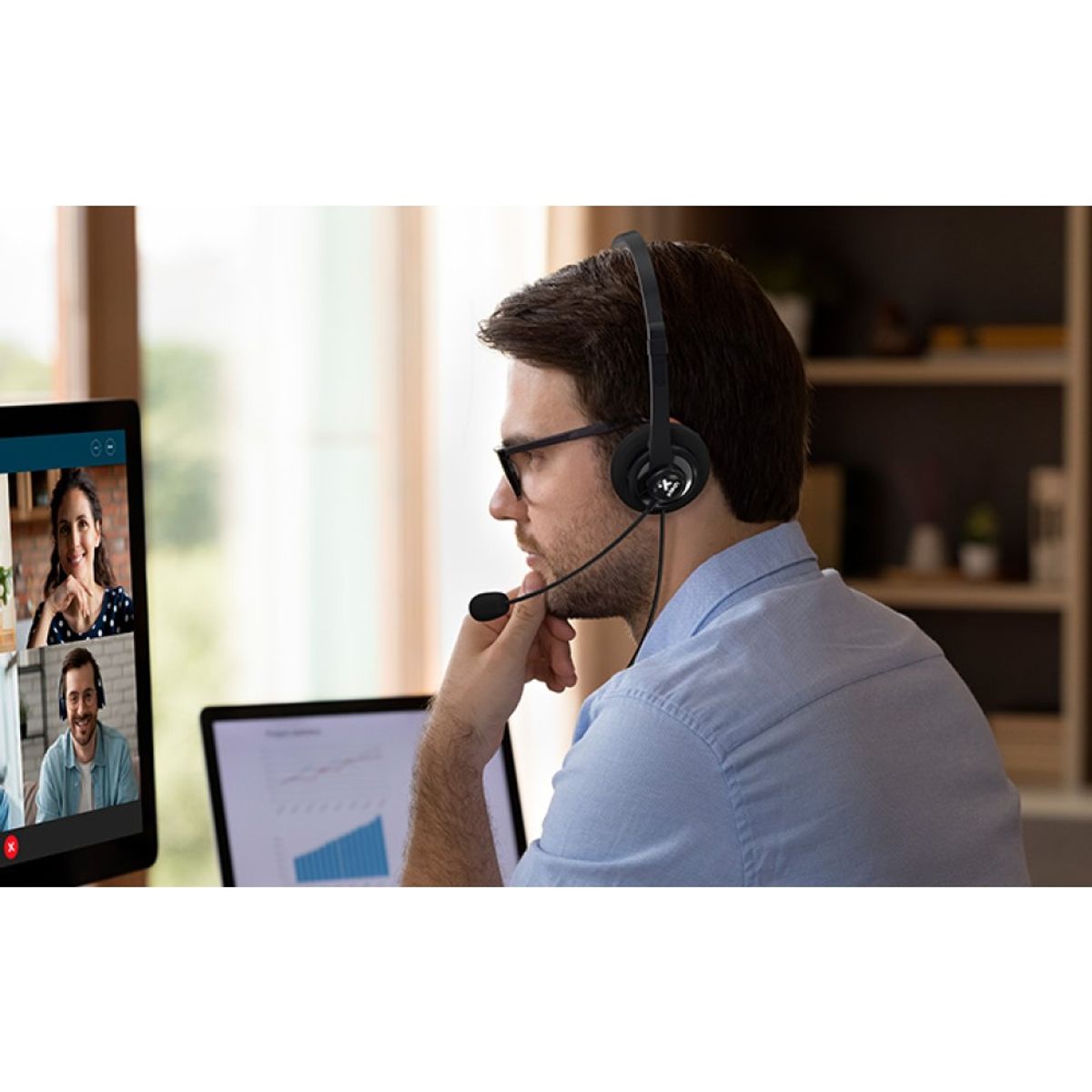 XTECH - Xtech Audífonos con cable USB-C para conferencias con micrófono ENC y control en línea - XTH-245