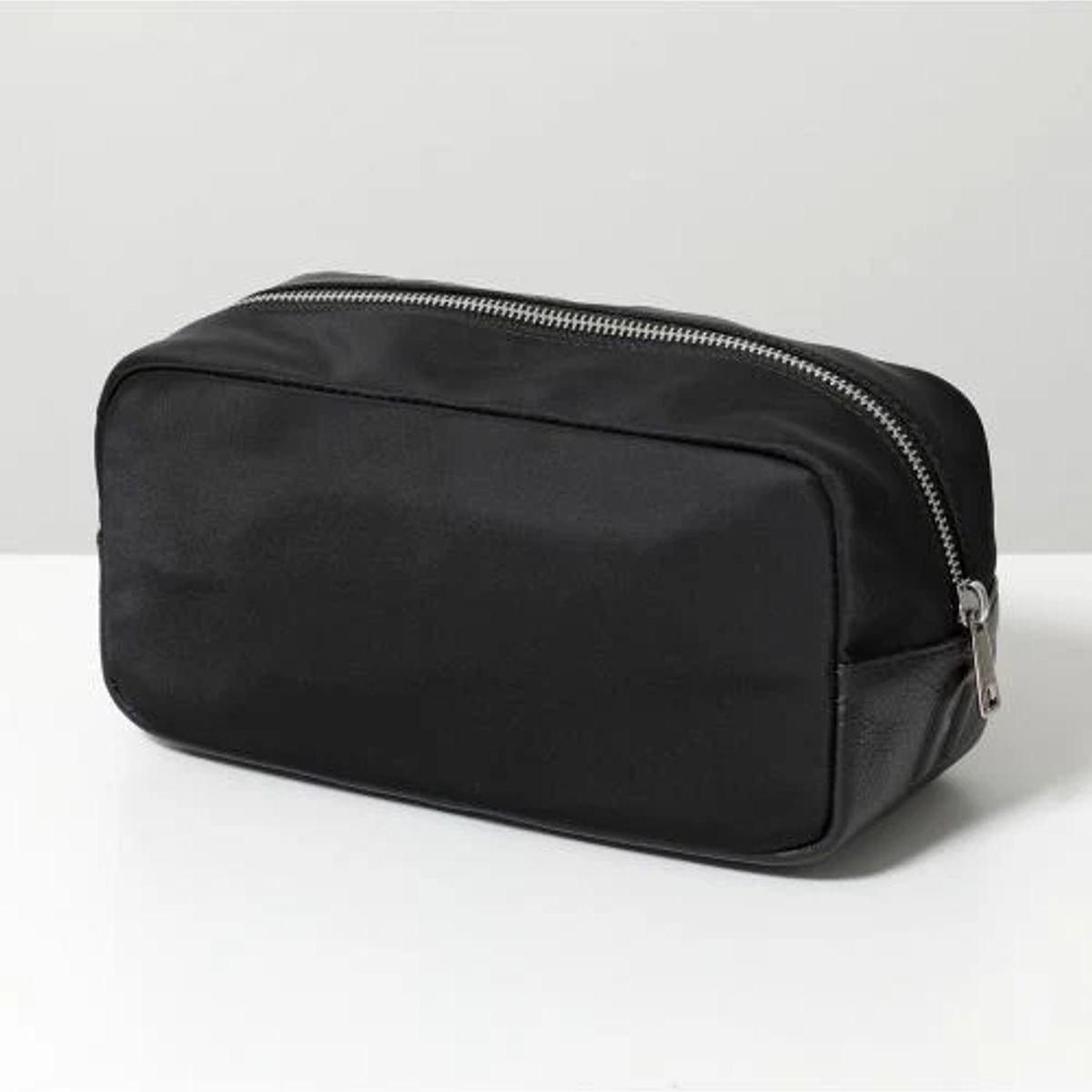 FURLA - Bolso Estuche Negro