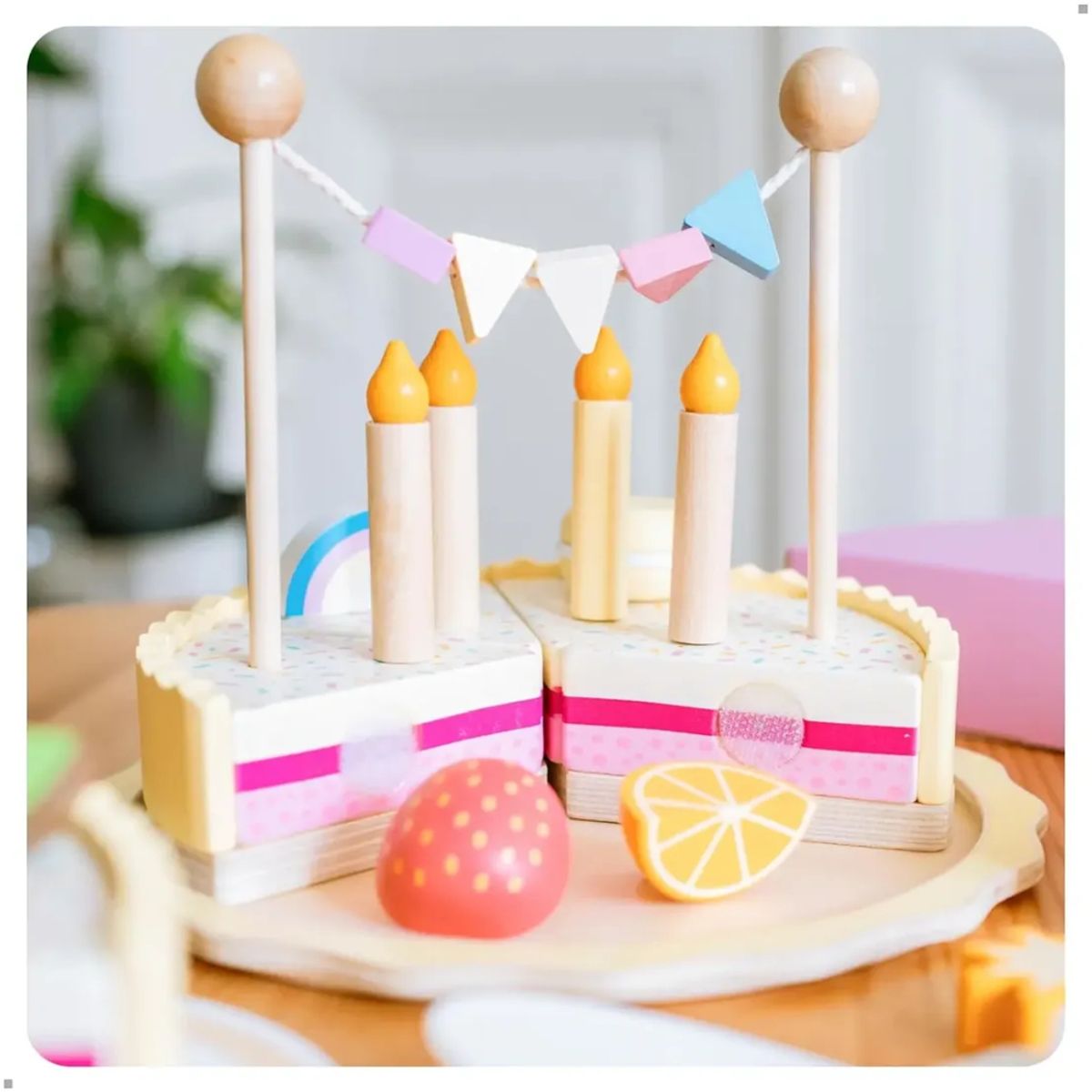 GENERICO - Pastel de Cumpleaños de Madera con Velas y Frutas