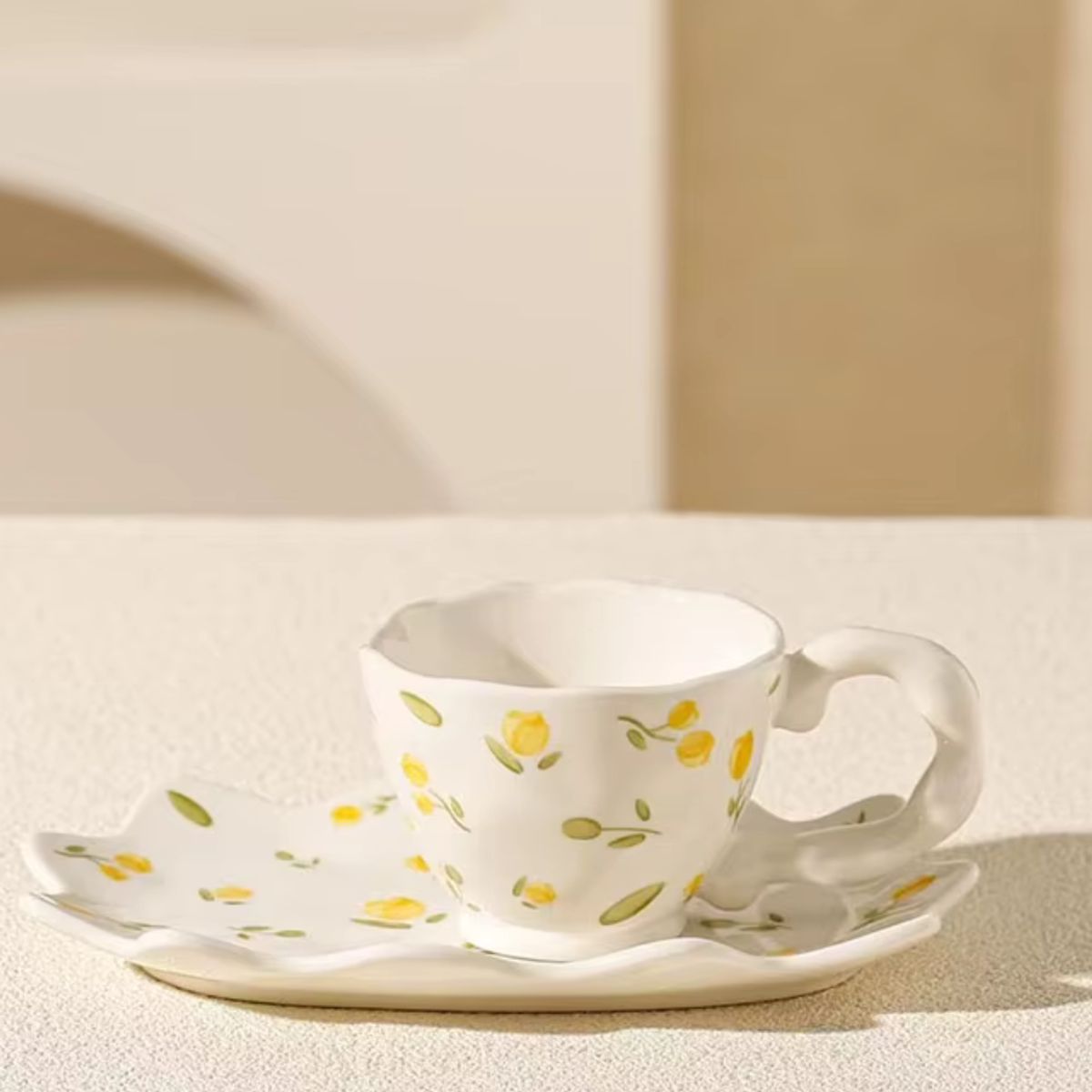 GENERICO - Set Taza Floral Vintage con Plato Ondulado  Estilo Kawaii Elegante