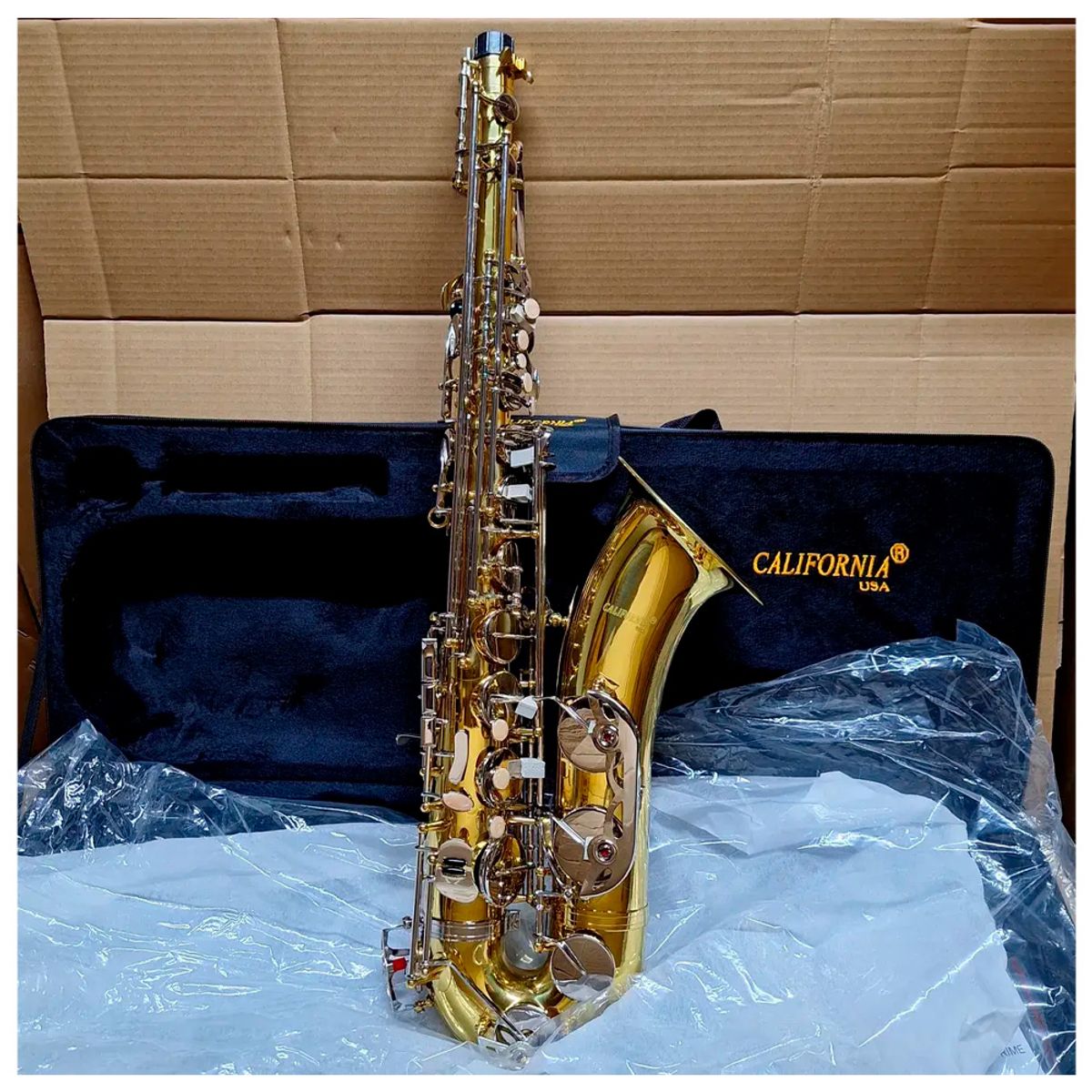 CALIFORNIA - Saxo Alto California Original Dorado con Llaves Niqueladas CAL1022