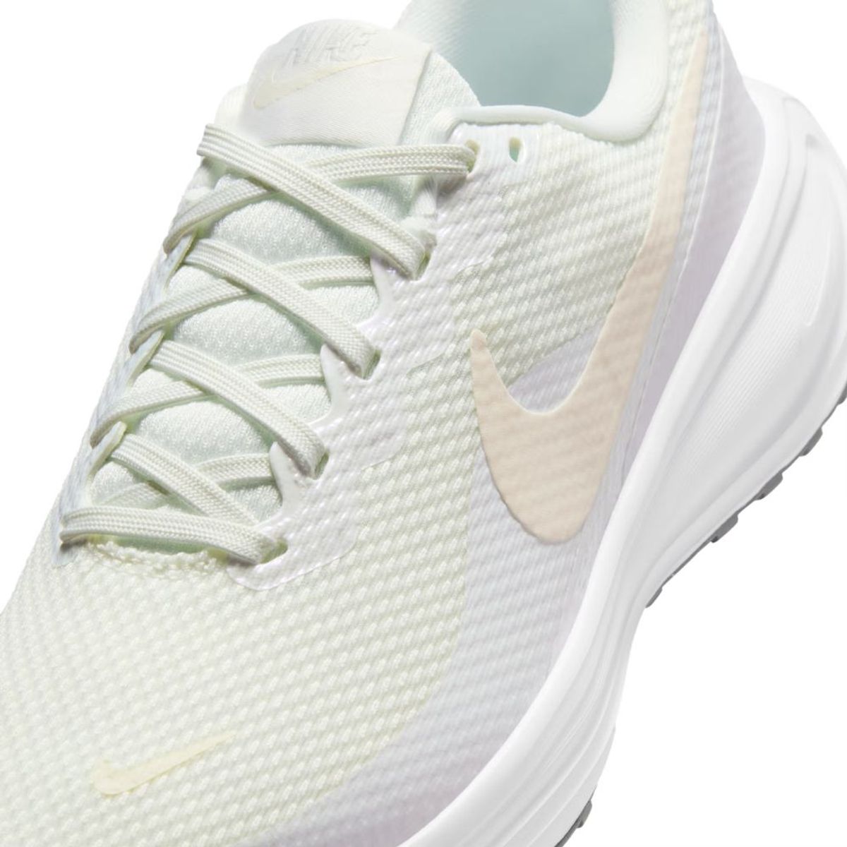 NIKE - Zapatilla Nike running Revolution 8 HJ8485-105 - Mujer
