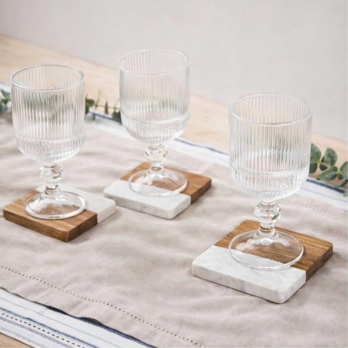 GENERICO - Set de Posavasos en Madera y Mármol Cuadrado- 6 unidades