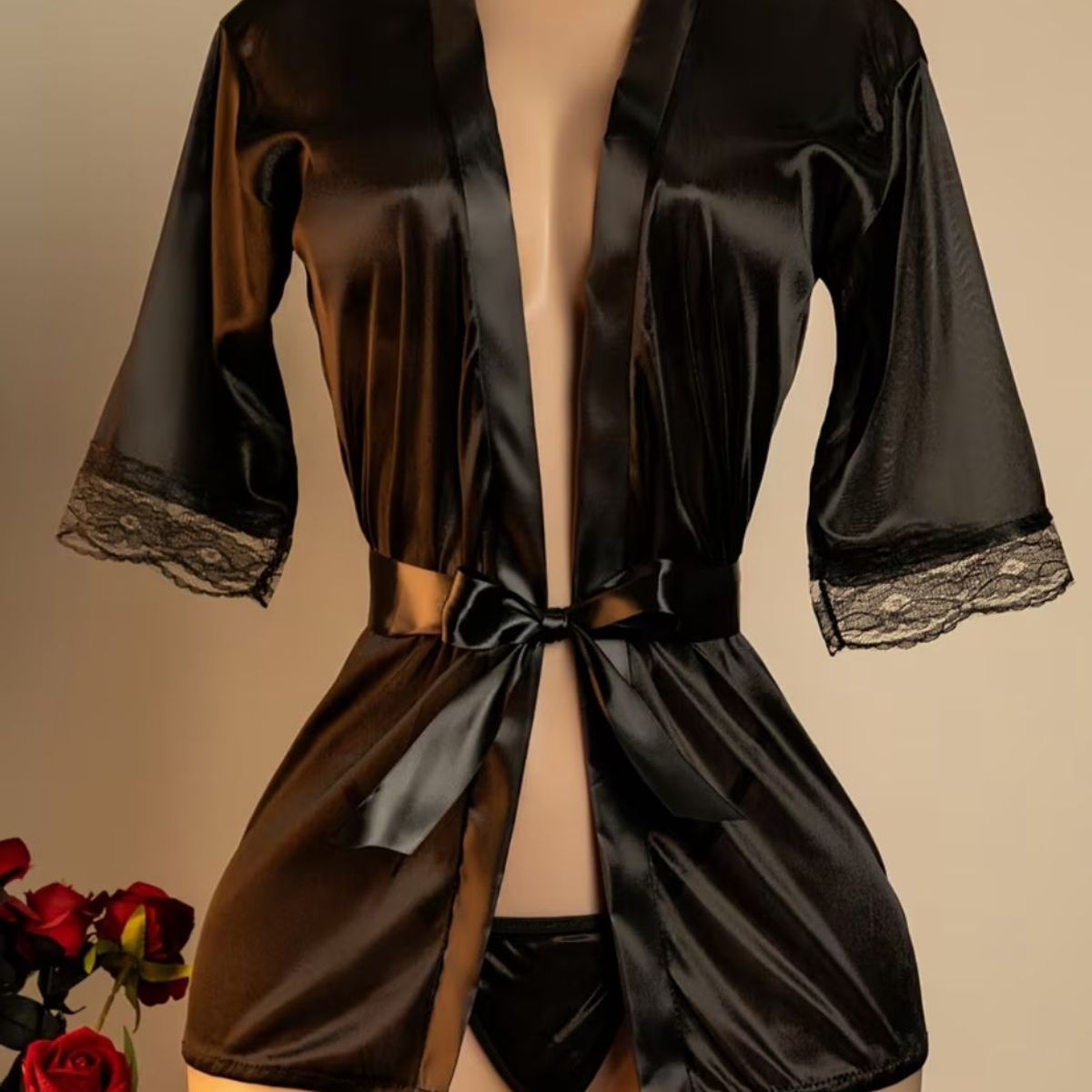 GENERICO - BATA DE SATIN NEGRA CON CINTURON PARA MUJER – VESTIDO KIMONO LENCERIA SEXY INCLUYE HILO /  TALLA S/M