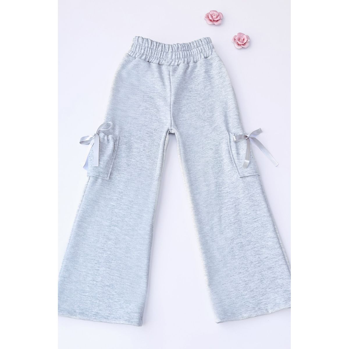 KIDS MASHMELO - Pantalón buzo con bolsillos cargo y pedreria para niñas Kids Mashmelo
