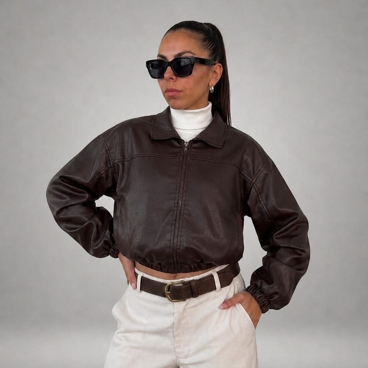 GENERICO - CASACA MARRON OSCURO CROPPED DE MUJER OVERSIZE