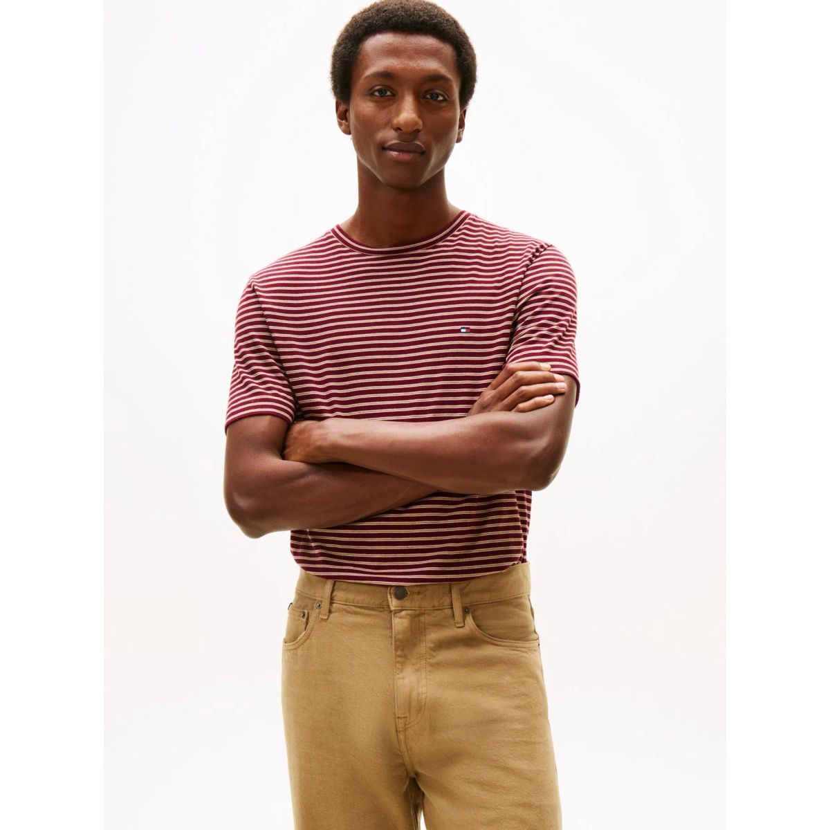 TOMMY HILFIGER - CAMISETA ESS SEASONAL REG FIT STRIPE TE