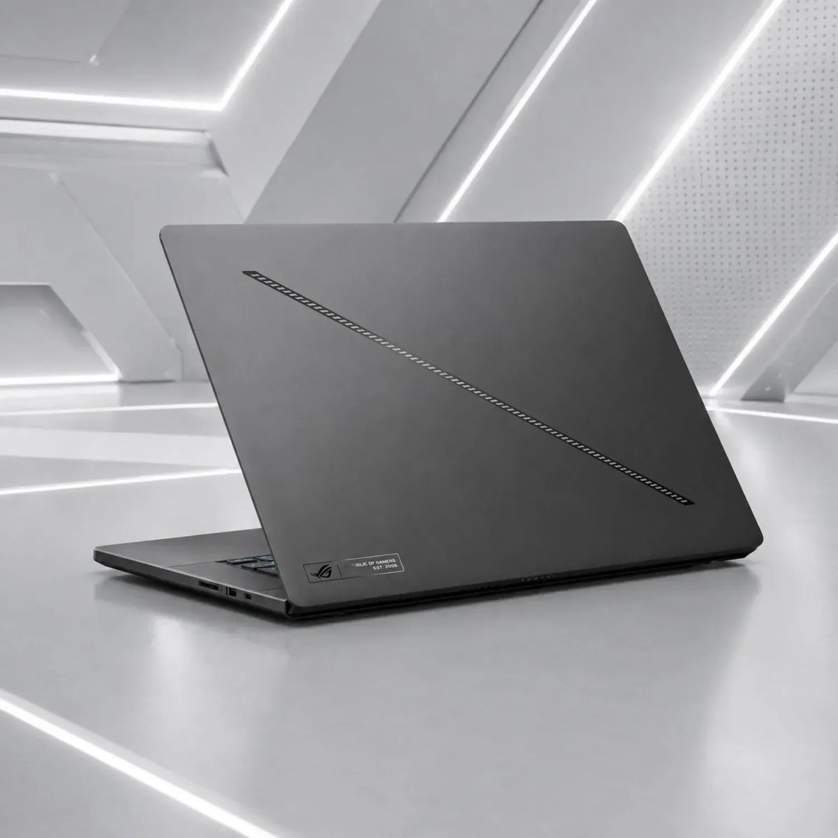 ASUS - Laptop Gamer Asus ROG Zephyrus G16 Ultra 9 285H 16GB 1TB SSD RTX 5070 8GB GU605CP-G16.U95070