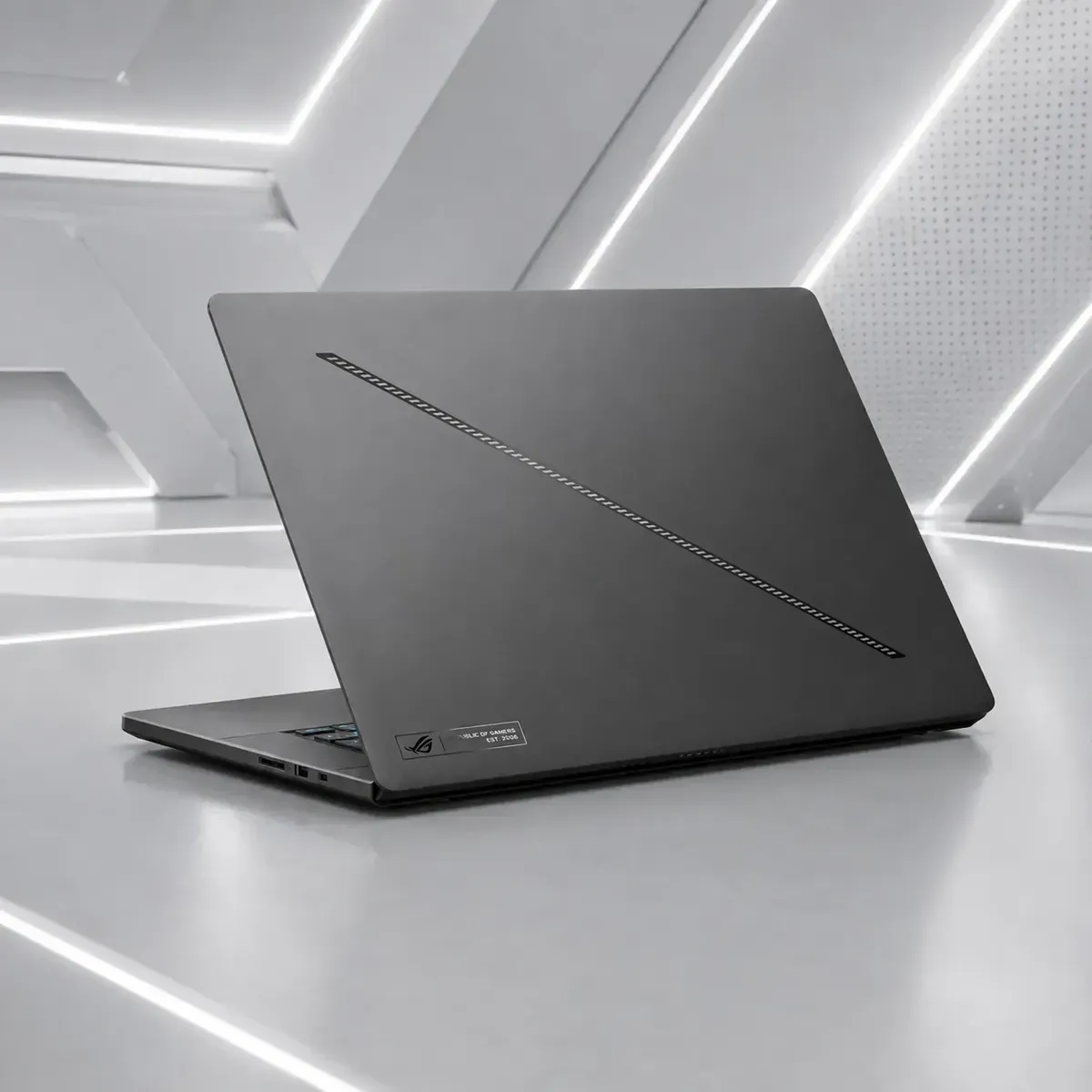 ASUS - Laptop Gamer Asus ROG Zephyrus G16 Ultra 9 285H 16GB 1TB SSD RTX 5070 8GB GU605CP-G16.U95070