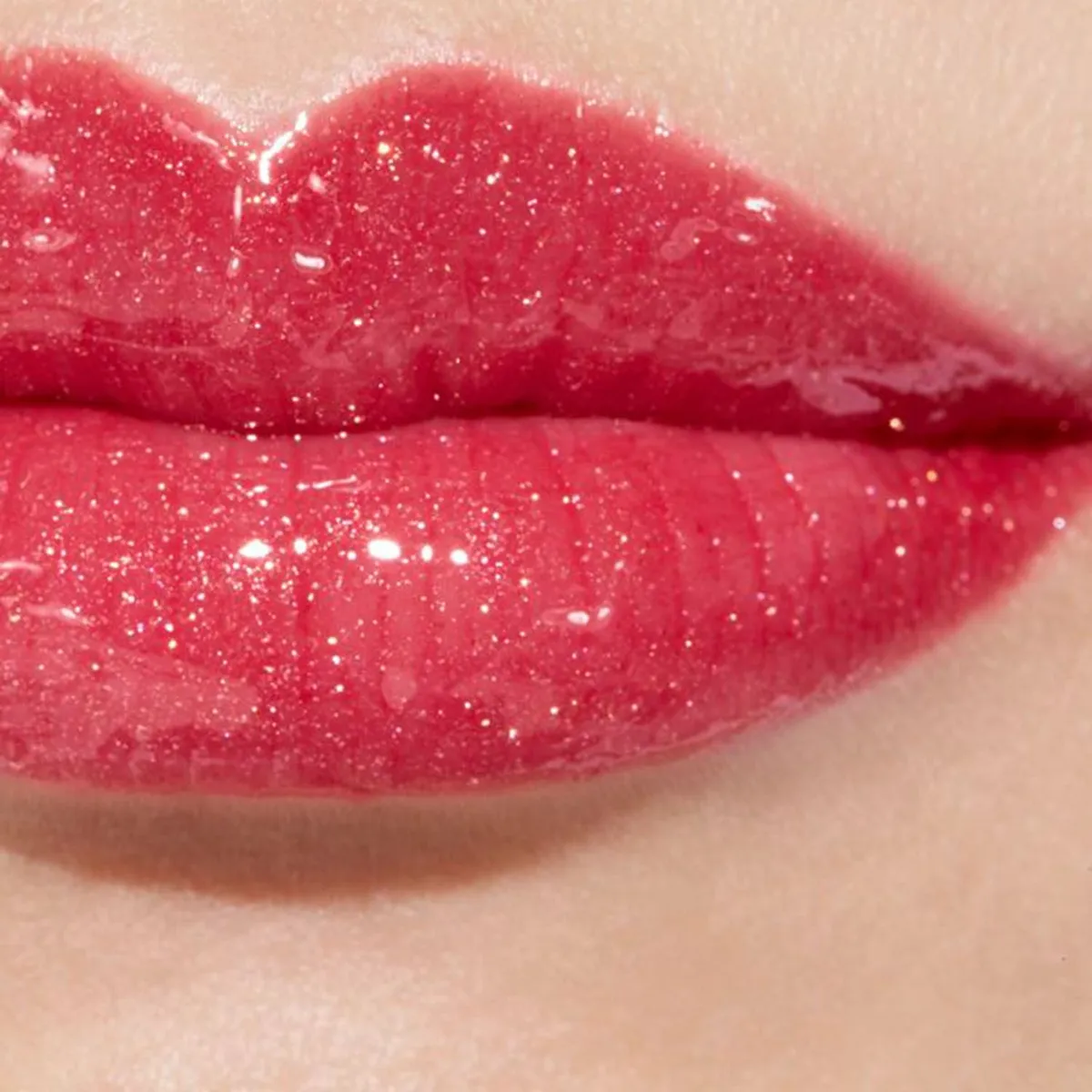 CHANEL - ROUGE COCO GLOSS Brillo De Labios Hidratante