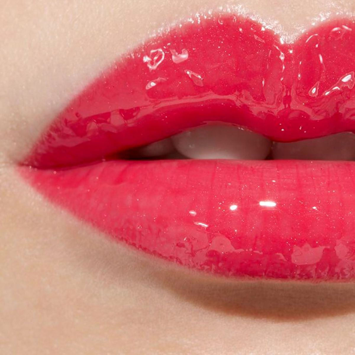 CHANEL - ROUGE COCO GLOSS Brillo De Labios Hidratante