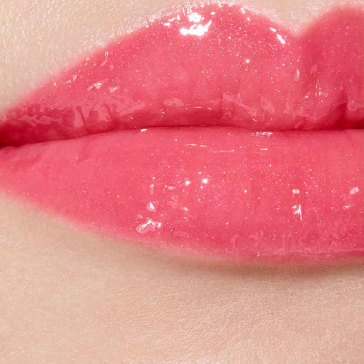 CHANEL - ROUGE COCO GLOSS Brillo De Labios Hidratante