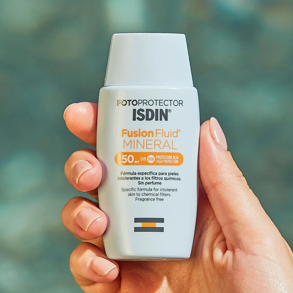 ISDIN - ISDIN Fotoprotector Fusion Fluid MINERAL SPF50 50ML - Bloqueador solar facial para pieles muy sensibles
